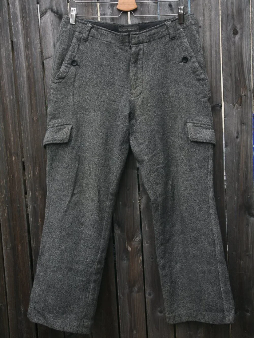 Size 32X29 - BANANA REPUBLIC Men's Gray Herringbone Wool Blend Cargo Pants